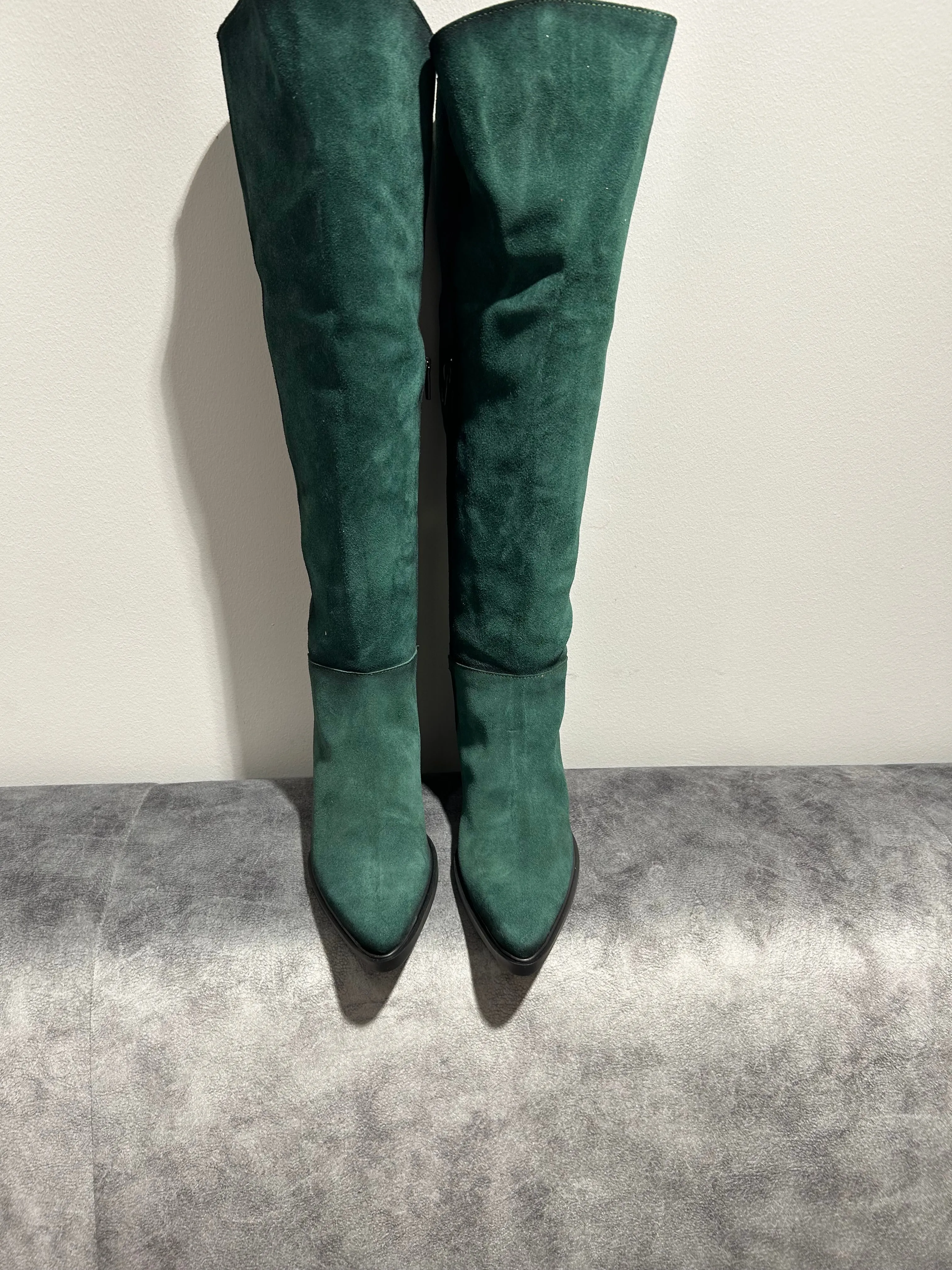 JOSE SAENZ Tall Green Suede Boots