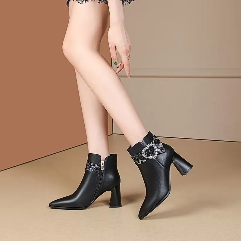 LeatherLuxe Chic Pointed Toe High Heeled Boots