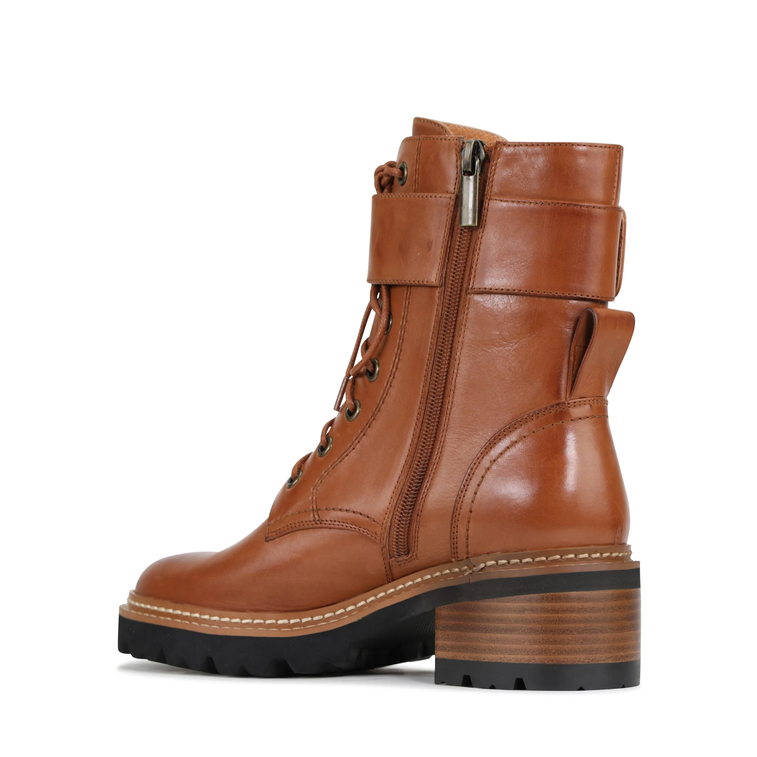 Line Boots in Brandy