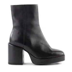 Seychelles Sweet Lady Boot in Black Leather