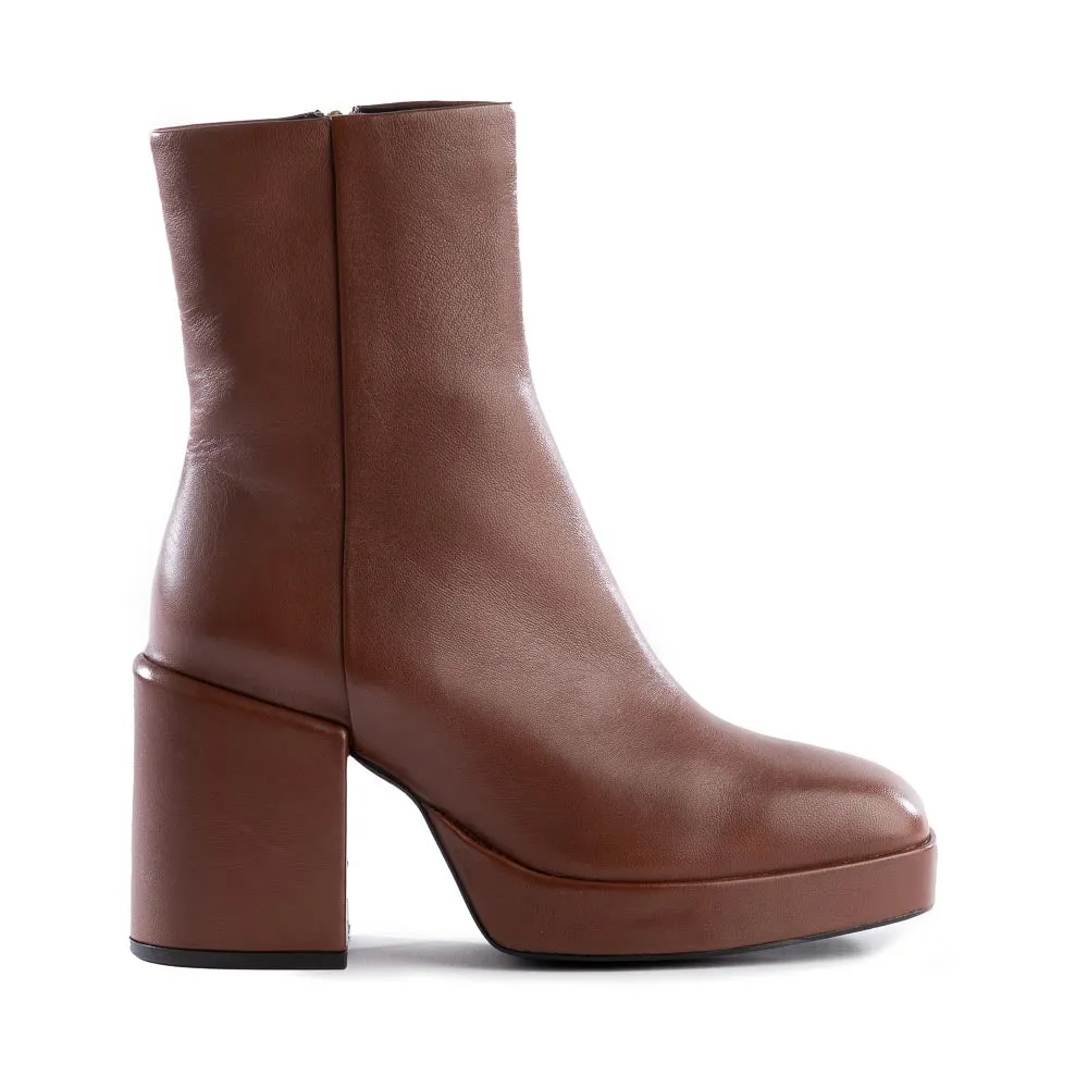 Seychelles Sweet Lady Boot in Cognac Leather