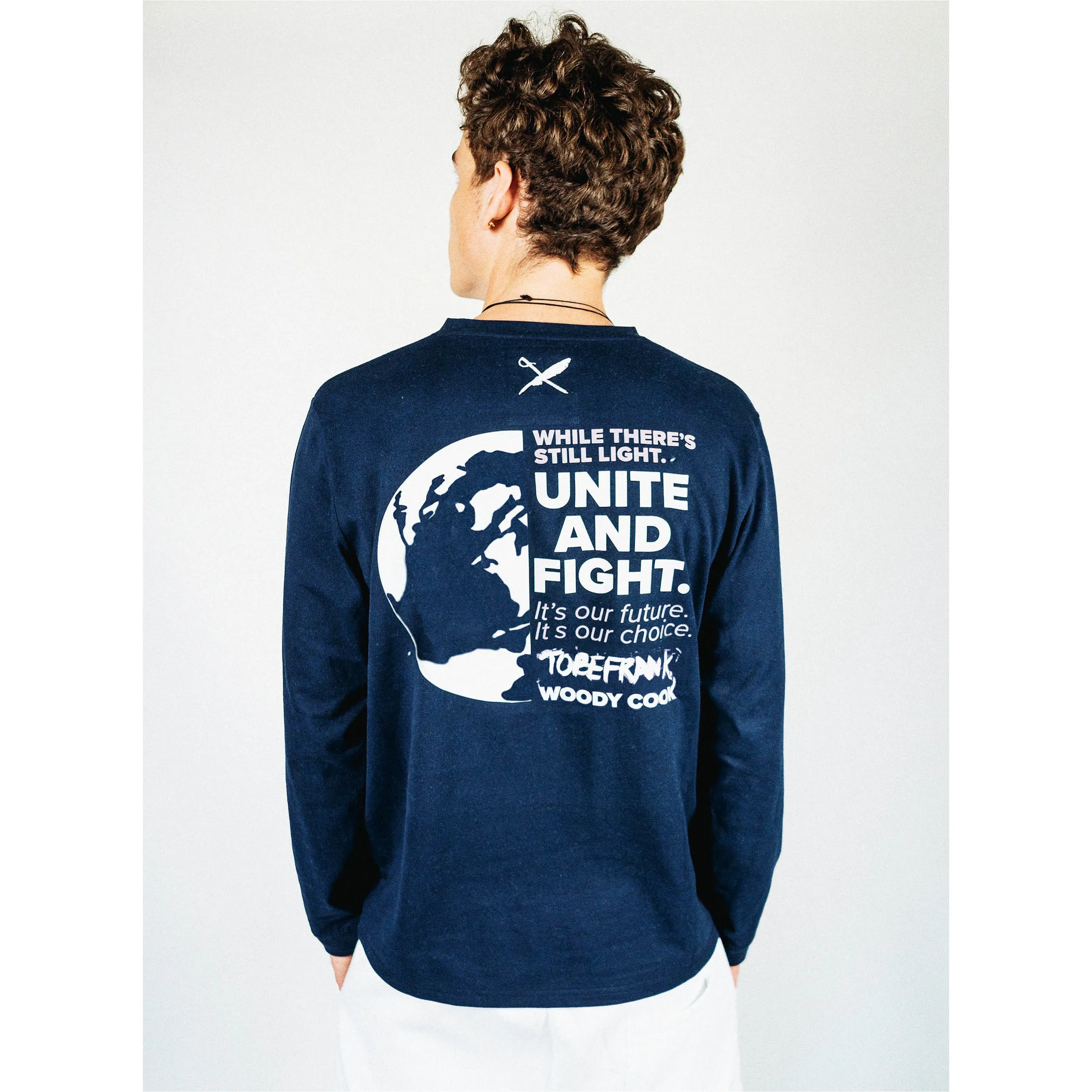 UNISEX WOODY COOK'S SAMMY LONG SLEEVE TEE IN NAVY