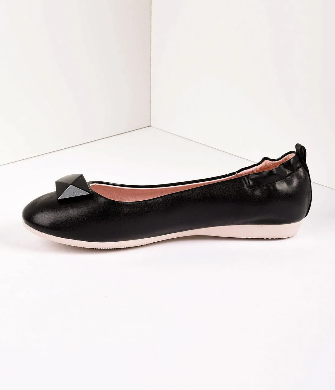 Vintage Style Black Leatherette & Geometric Gem Ballet Flats